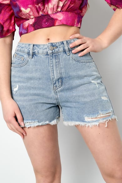 Ripped Shorts h5 Picture2